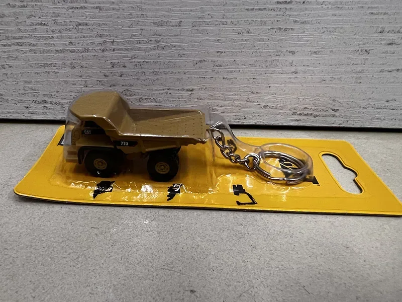 Diecast Mini Engineering Keych - Heavy Equipment Keychain のレビューと価格