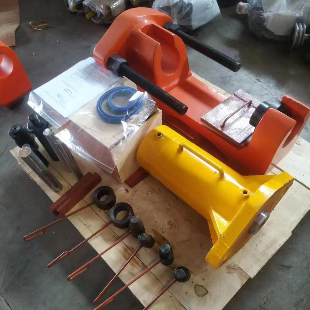 100T Precise Hydraulic Manual  - Heavy Equipment Manufacturers のレビューと価格
