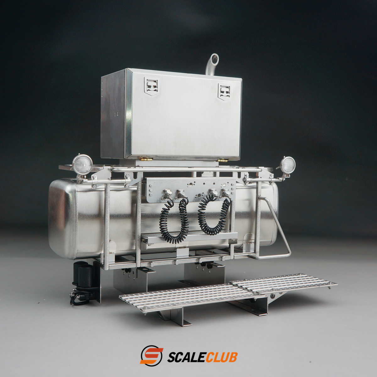 Scaleclub Heavy Tractor Equipm - Heavy Equipment Volvo のレビューと価格